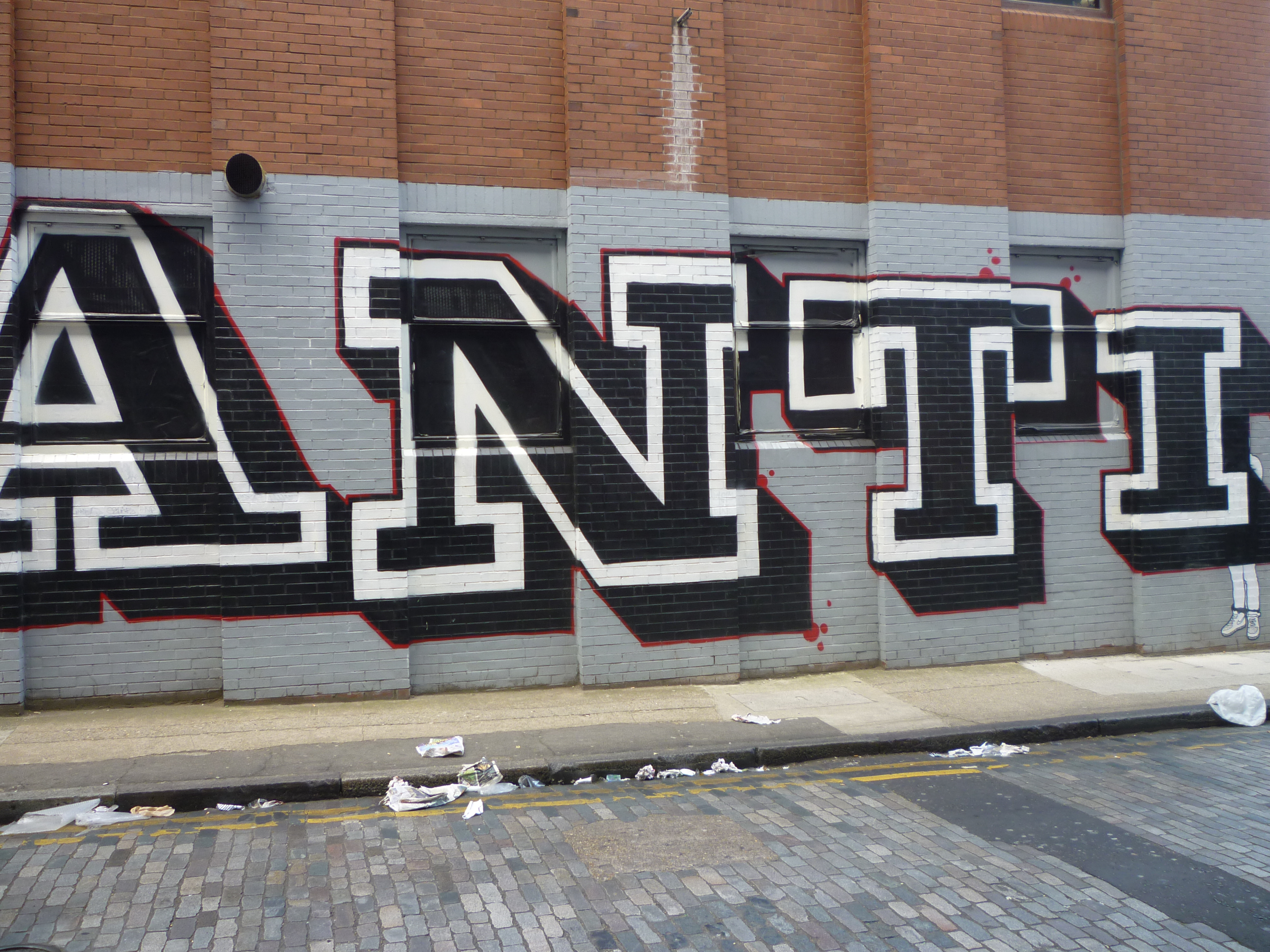 Street Art in London - Anti