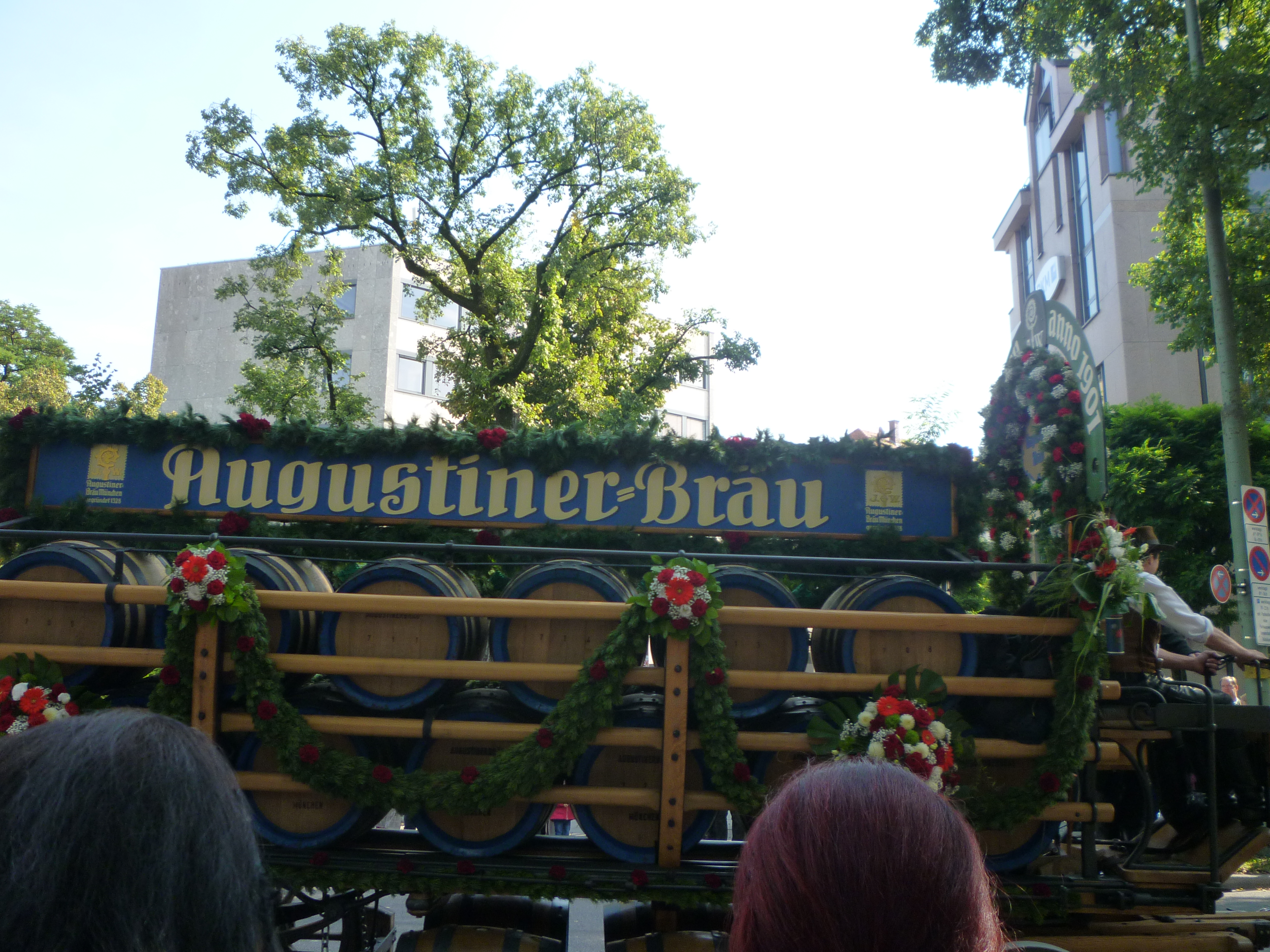 A Londoner from Afar Goes to Munich1 - Oktoberfest Parade7